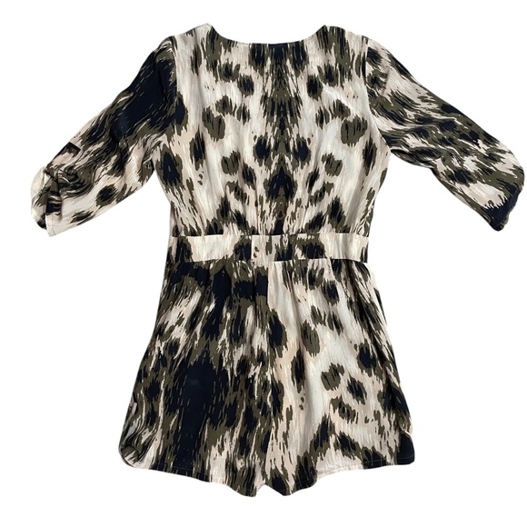 Charlie Jade Medium 100% Silk Brown Tan Side Zip Jumper Pockets Stunning - Picture 6 of 6